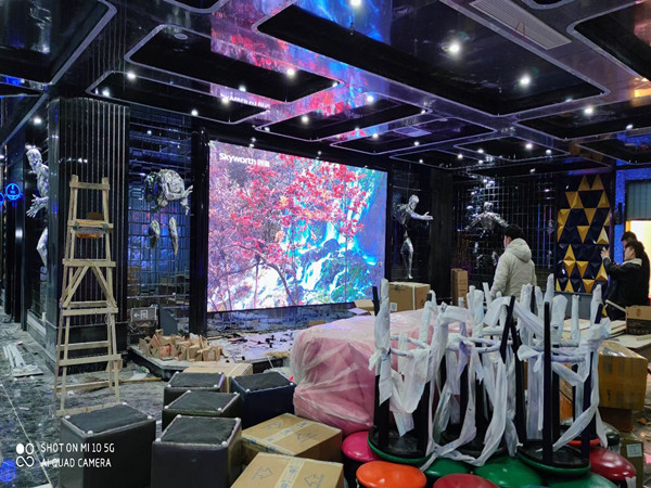 开江室内P2.5全彩显示屏